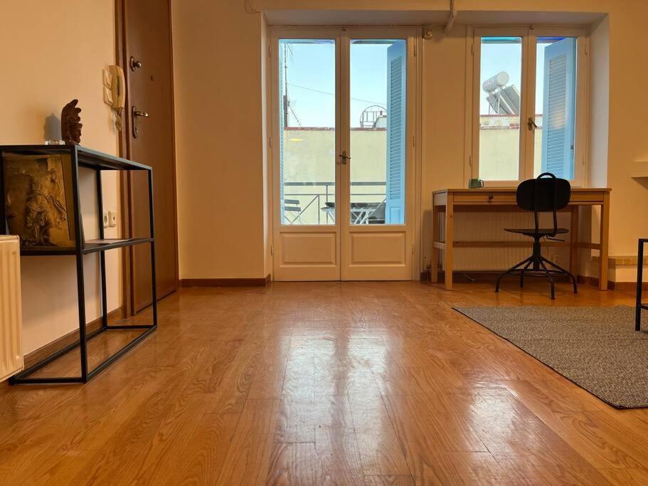 Cute Apartment At The Foot Of Lycabettus Hill Athen Eksteriør billede