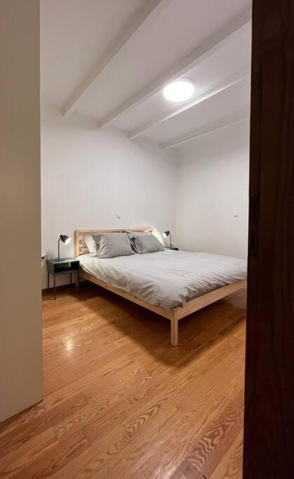 Cute Apartment At The Foot Of Lycabettus Hill Athen Eksteriør billede